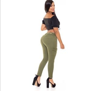 Cargo jeans / green color / size 1 to 15 USA